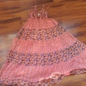 Beautiful pink floral maxi dress